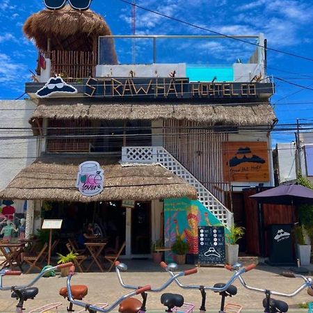Straw Hat Hostel & Rooftop Bar Тулум Экстерьер фото