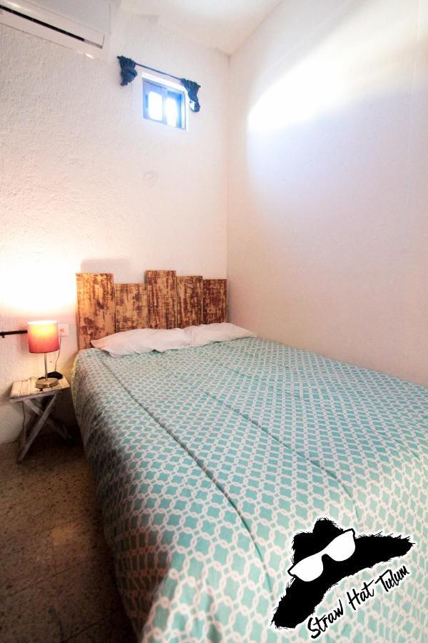 Straw Hat Hostel & Rooftop Bar Тулум Экстерьер фото